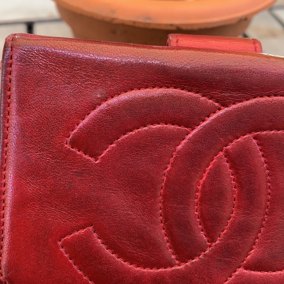 💖SOLD💖CHANEL W-lock compact wallet in lambskin - Picture 14 of 14